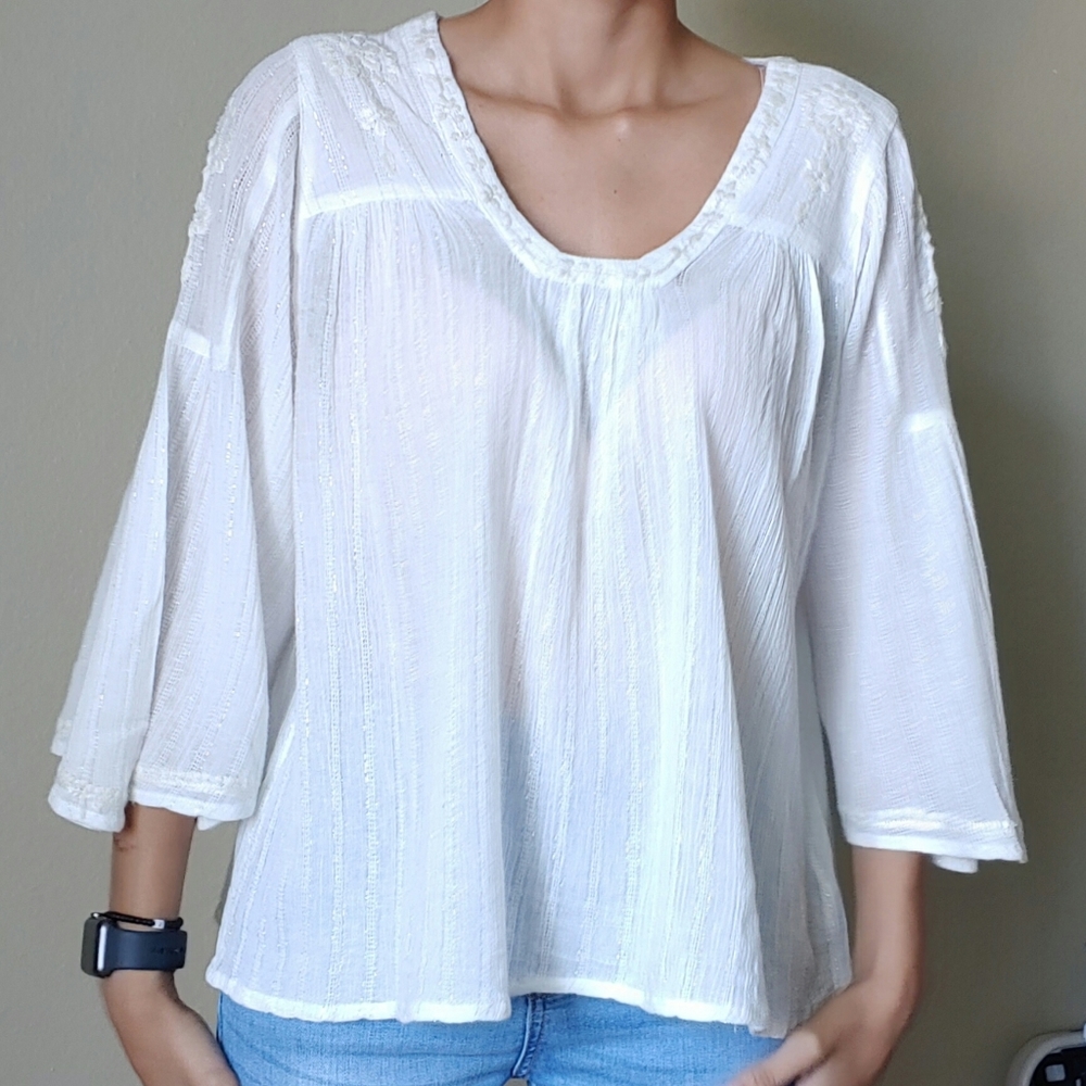 Cynthia Rowley - White BOHO embroidered long sleeve  Size S  NWT!!